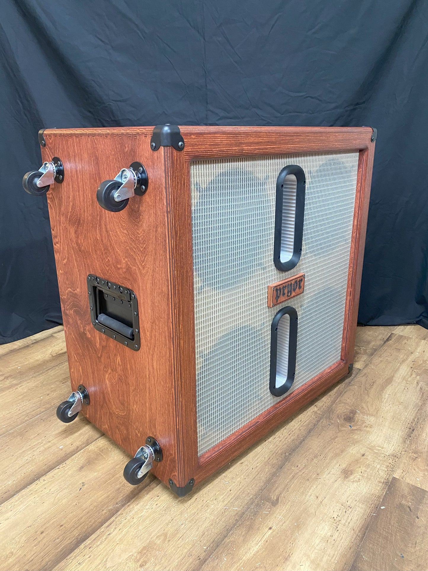 4x10 Bass Guitar Speaker Cabinet