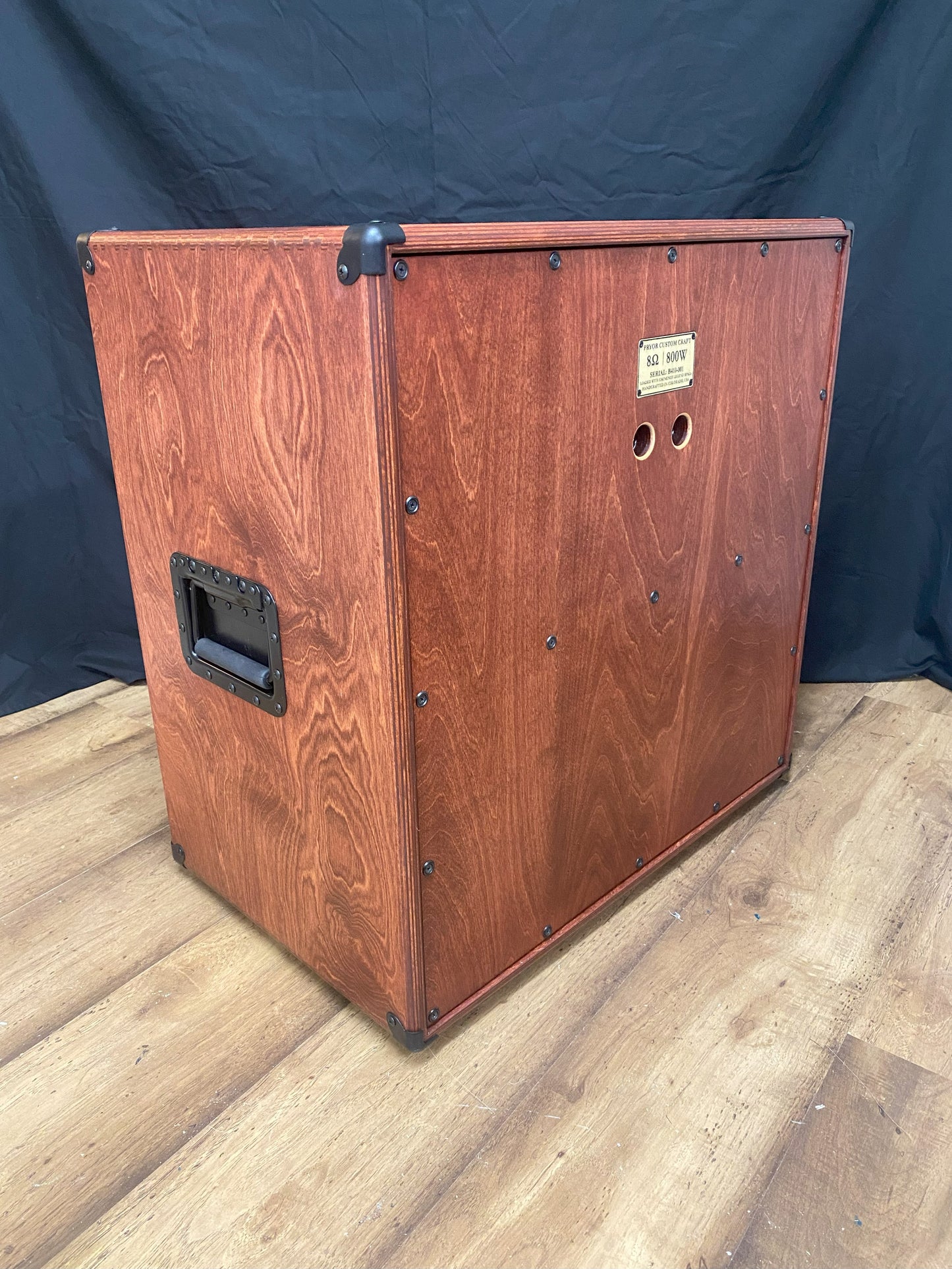 4x10 Bass Guitar Speaker Cabinet