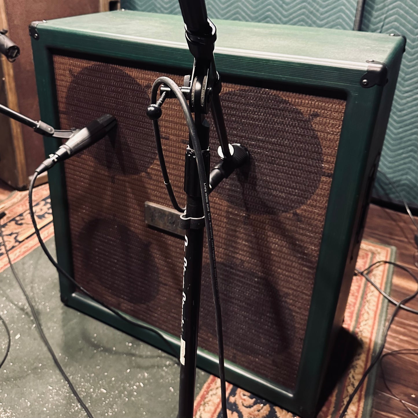 Guitar 4x12 (Weber Silver Wolves) Impulse Response Pack FREE