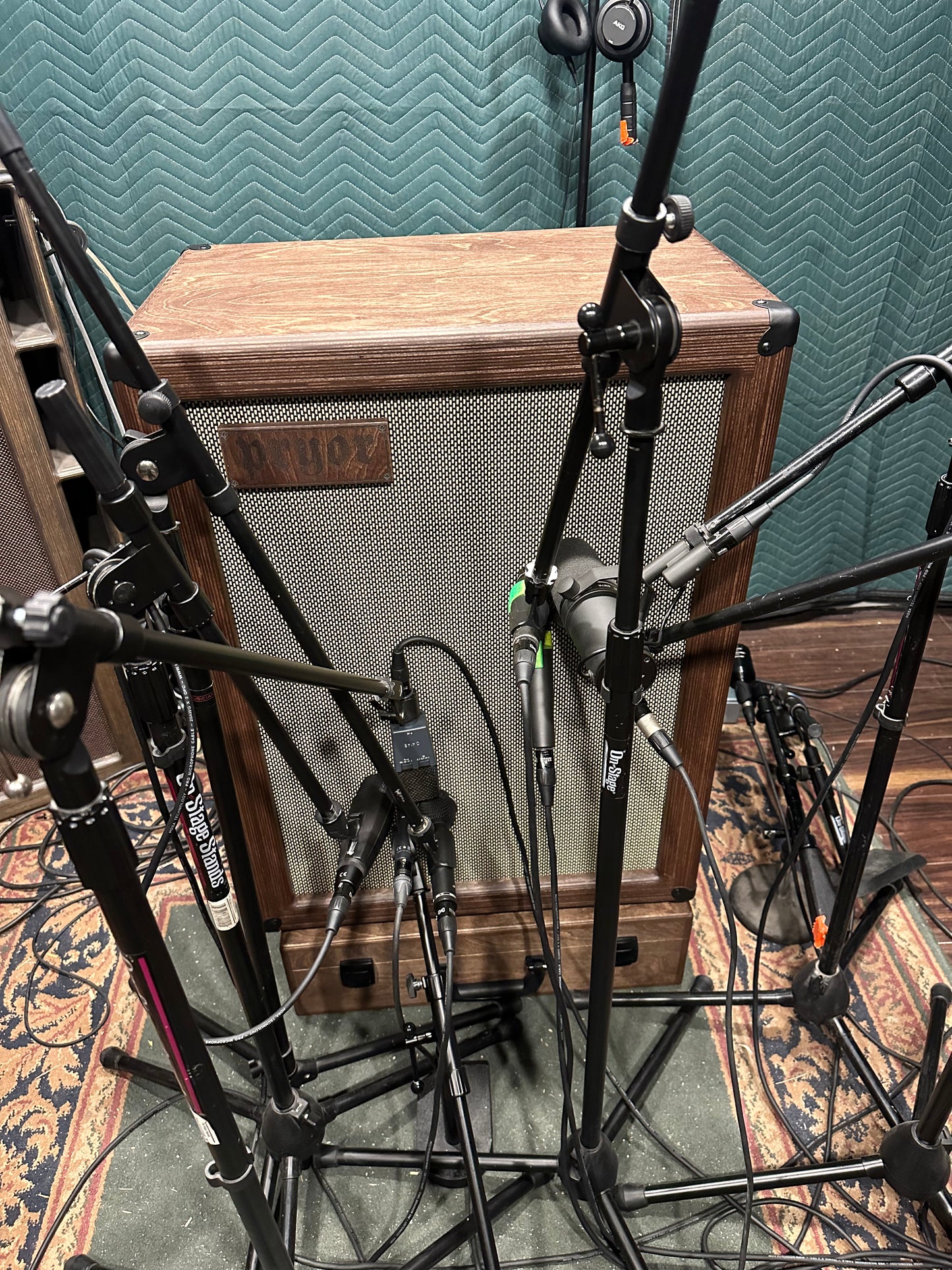 Guitar 2x12 (Weber Grey and Silver Wolf) Impulse Response Pack
